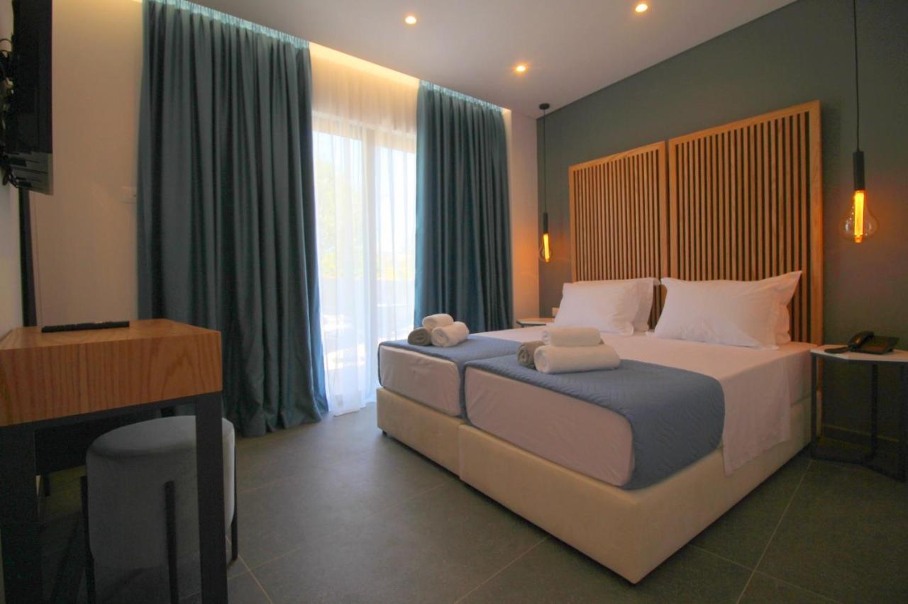 Blue Eye Hotel Ksamil Kültér fotó